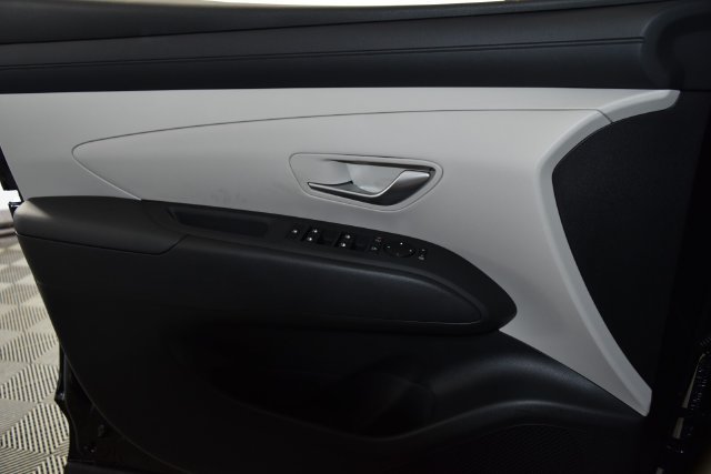 New 2026 Black Hyundai SE AWD image 28