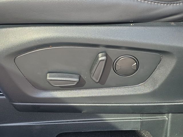 Used 2024 Silver Metallic Ford XLT image 19