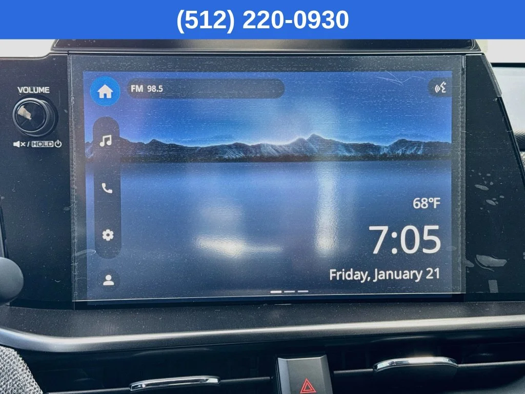 New 2026 White Subaru Premium image 17