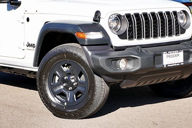 New 2026 Bright White Clear-Coat Exterior Paint Jeep Sport image 3