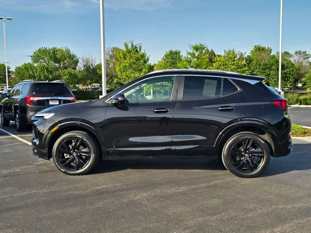 2024 Buick Encore GX Sport Touring - Photo 11