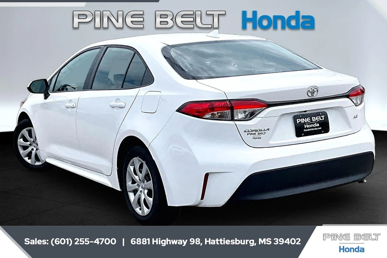 Used 2024 Ice Cap Toyota LE image 2