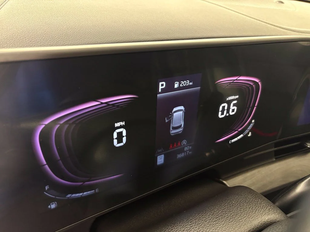 Used 2023 Black Kia X-Line image 21