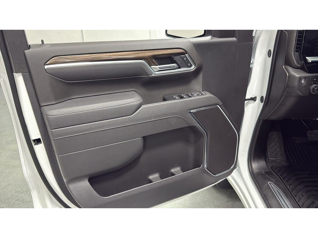 2026 Chevrolet Silverado 1500 LT - Photo 9