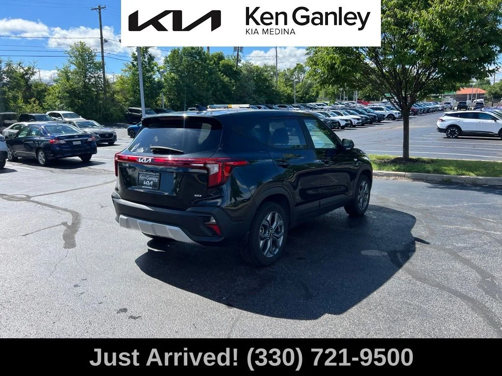 Certified Used 2024 Black Kia LX image 5