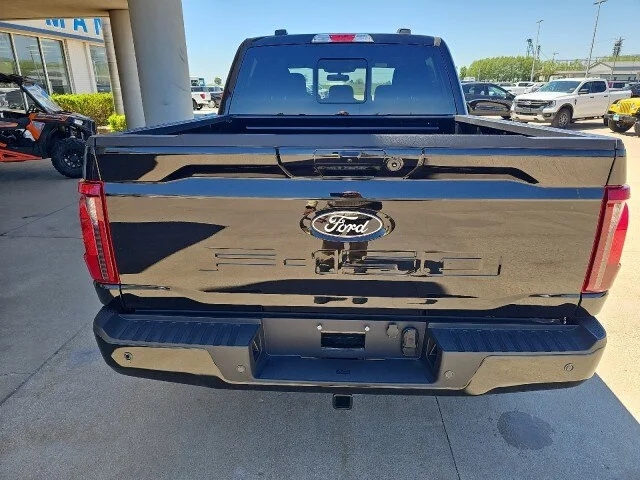 New 2026 Agate Black Metallic Ford XLT image 40