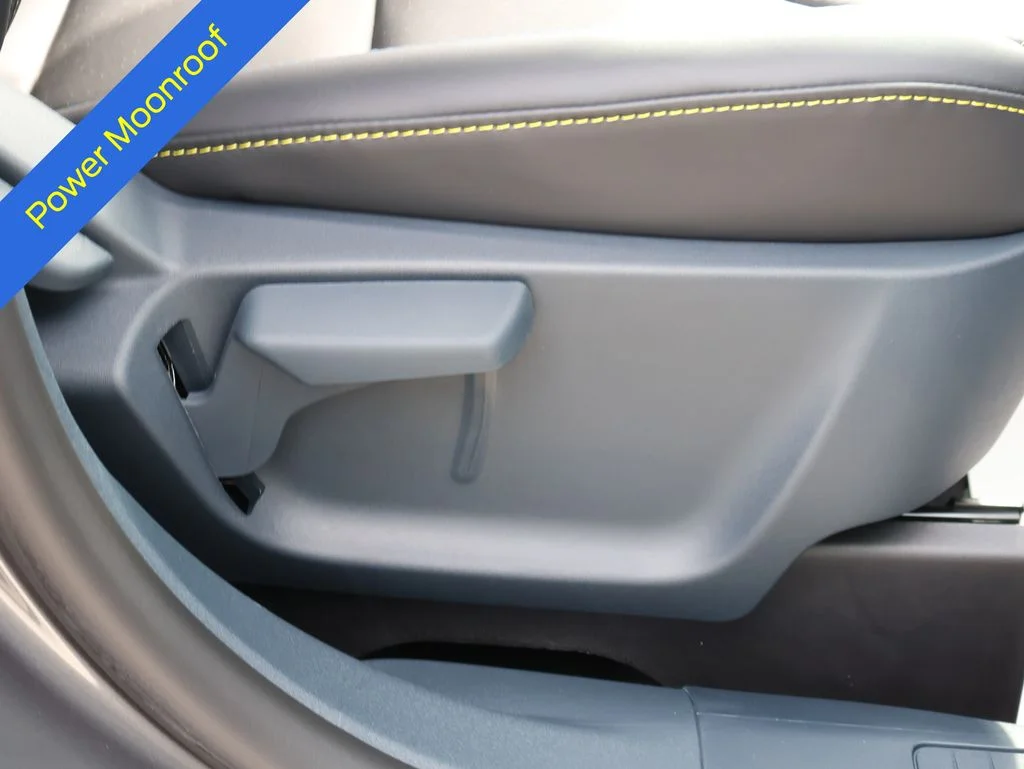 New 2026 Carbonized Gray Metallic Ford Lobo™ image 10