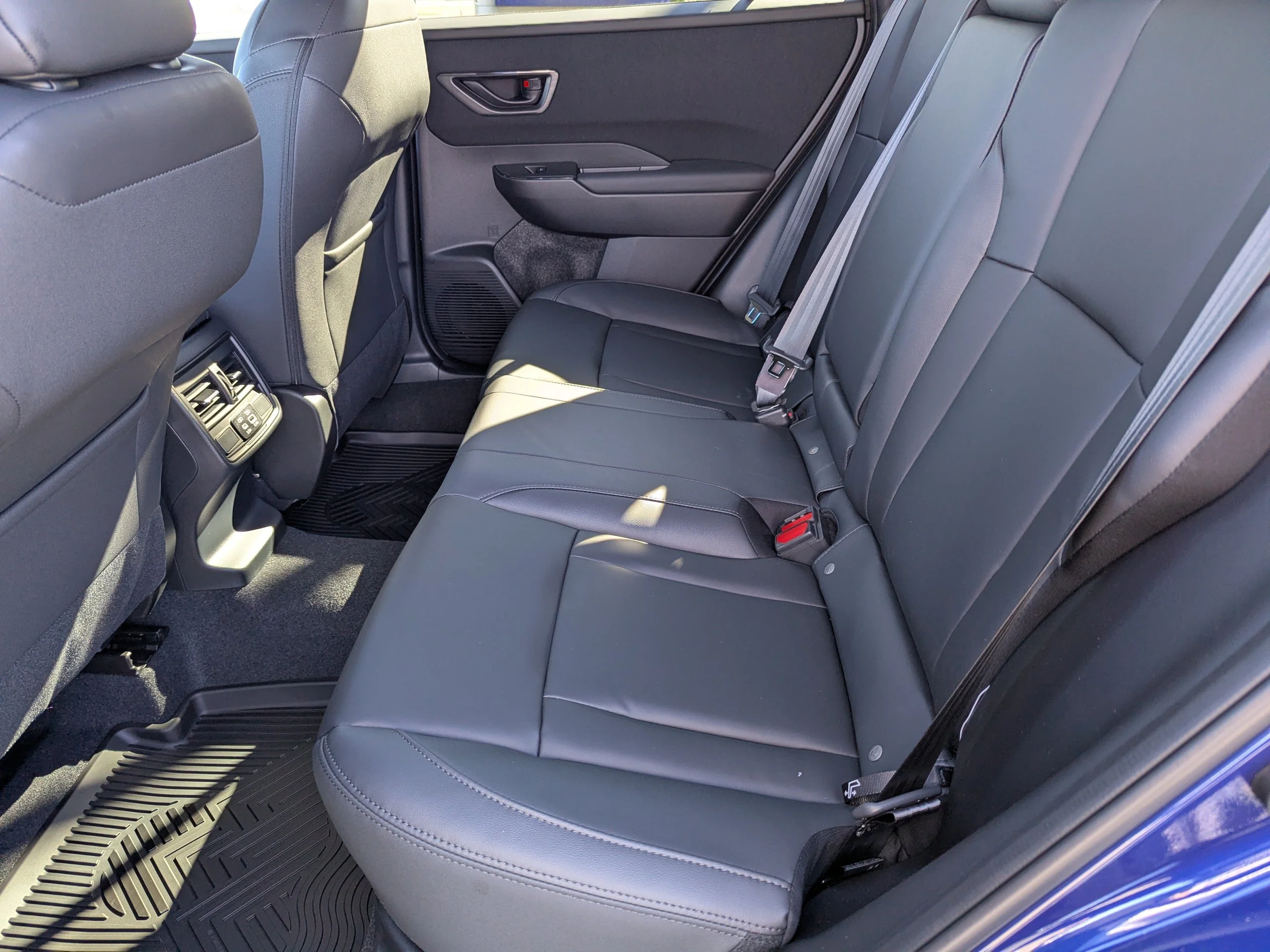 New 2026 Sapphire Blue Pearl Subaru Premium image 27