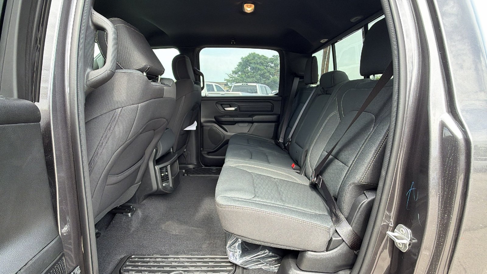 New 2026 Granite Crystal Metallic Clear-Coat Exterior Paint RAM Express image 15