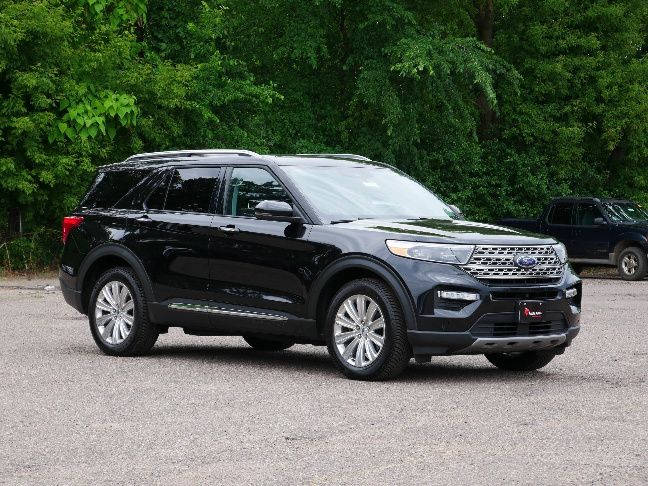 2022 Ford Explorer Limited 4WD's photo