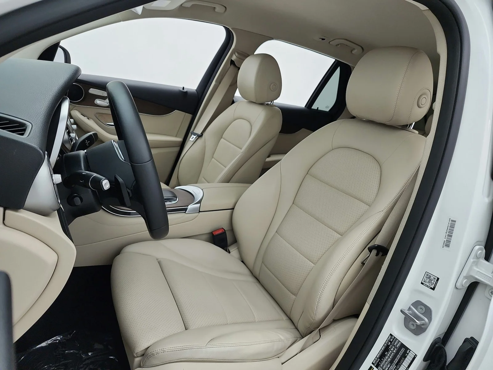Used 2021 Polar White Mercedes-Benz GLC 300 image 10