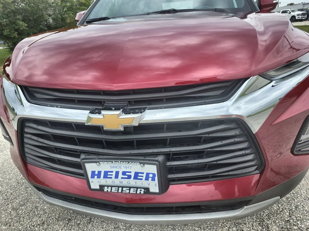Used 2020 Red Chevrolet LT image 32
