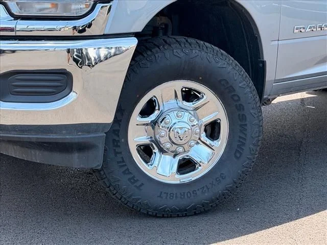 Used 2021 Silver Ram Big Horn image 10