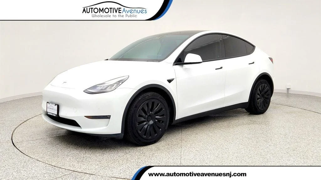 Used 2021 Pearl White Multi-Coat Tesla Long Range AWD w/ Acceleration Boost & Aerodynamic Wheel Pkg image 1