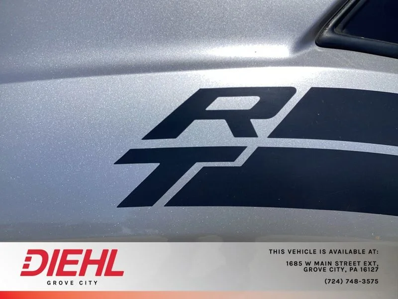 Used 2011 Gray Dodge R/T image 10