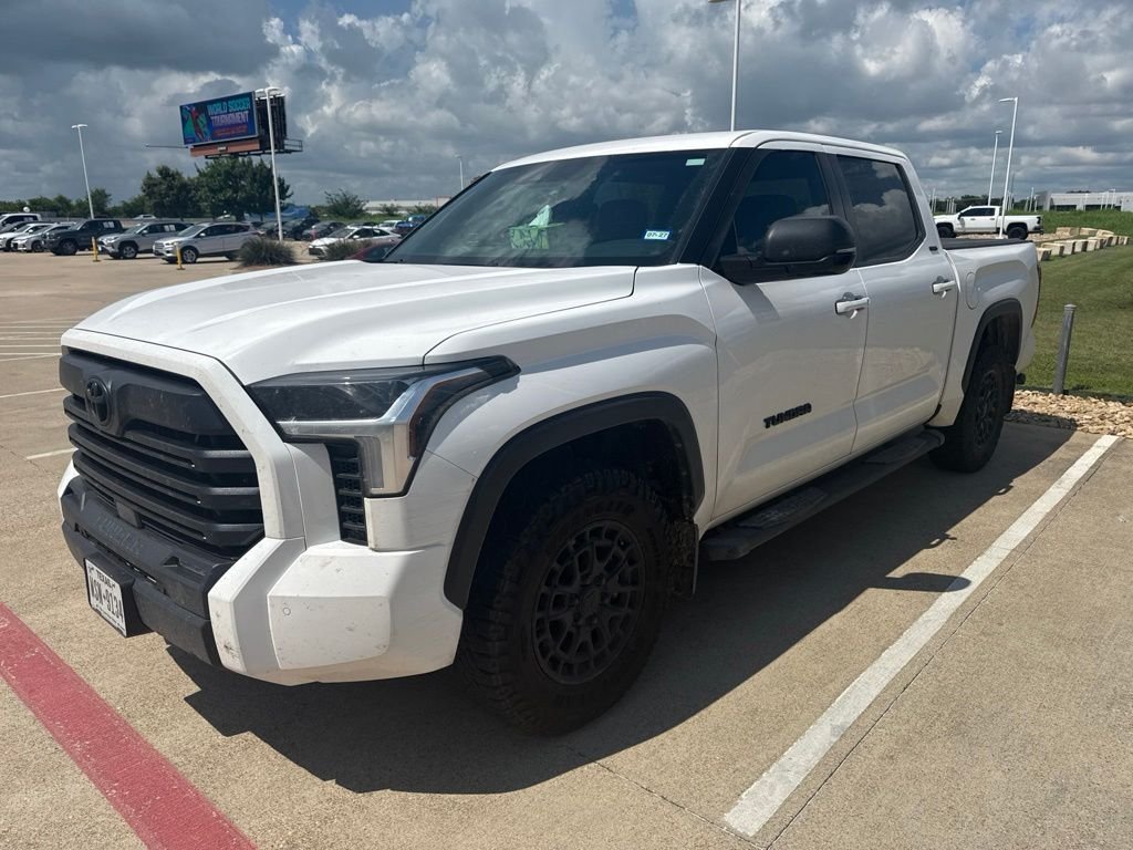 Certified Used 2025 White Toyota SR5 image 5