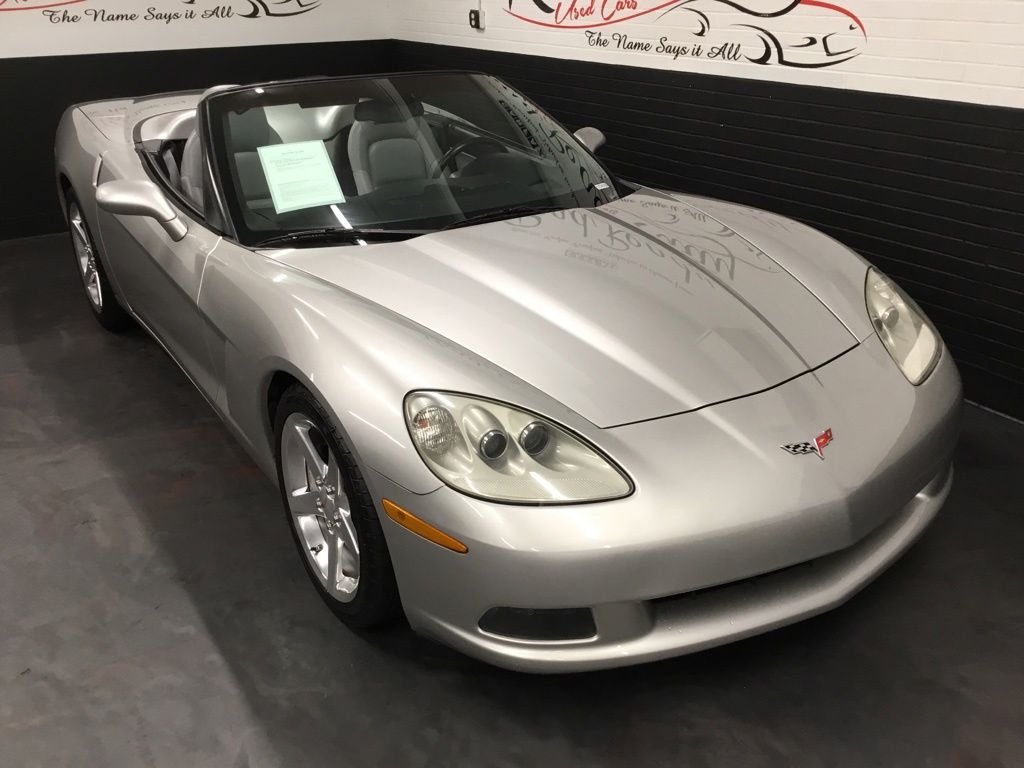 2005 Chevrolet Corvette Base - Photo 2