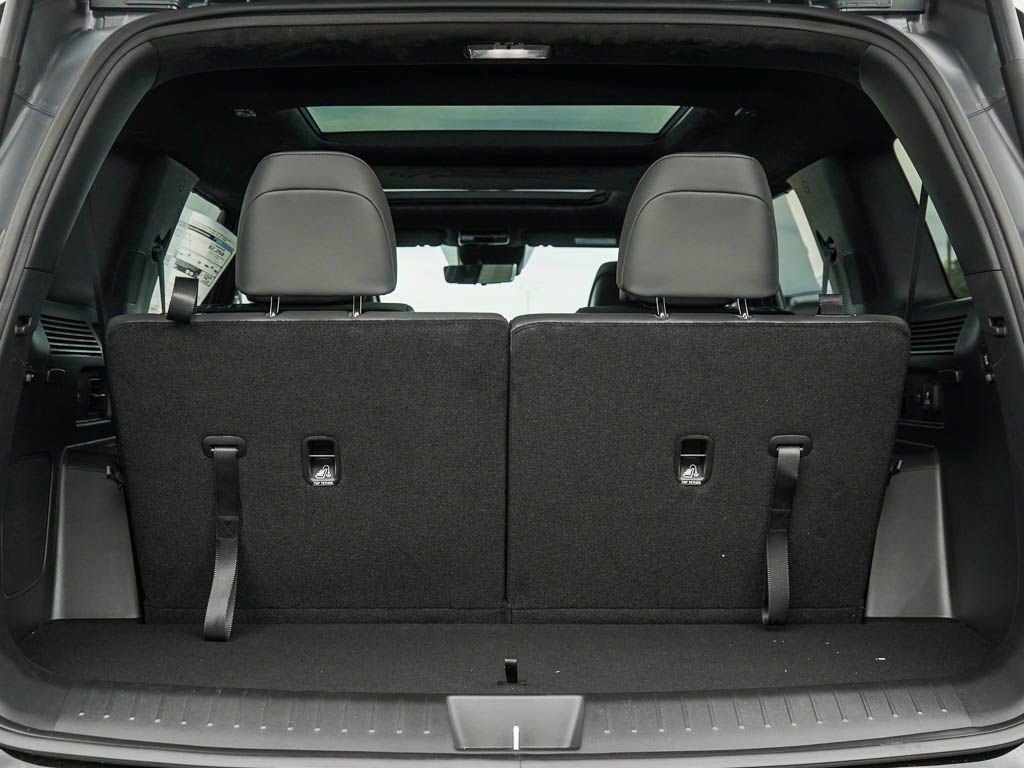 New 2026 Ecotronic Gray Matte Hyundai Calligraphy AWD image 8