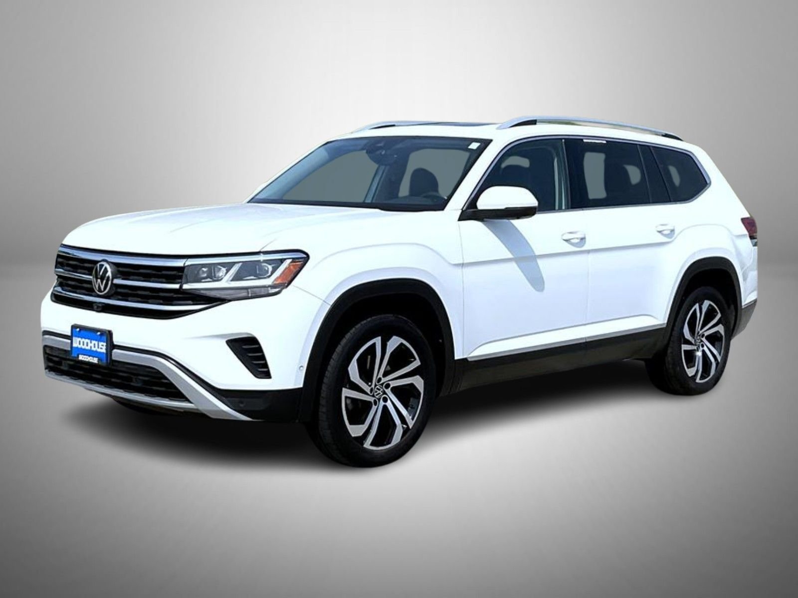 Used 2021 White Volkswagen SEL Premium image 1