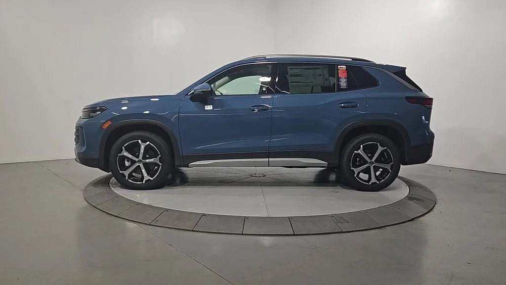New 2026 Blue Volkswagen 2.0T SE image 2