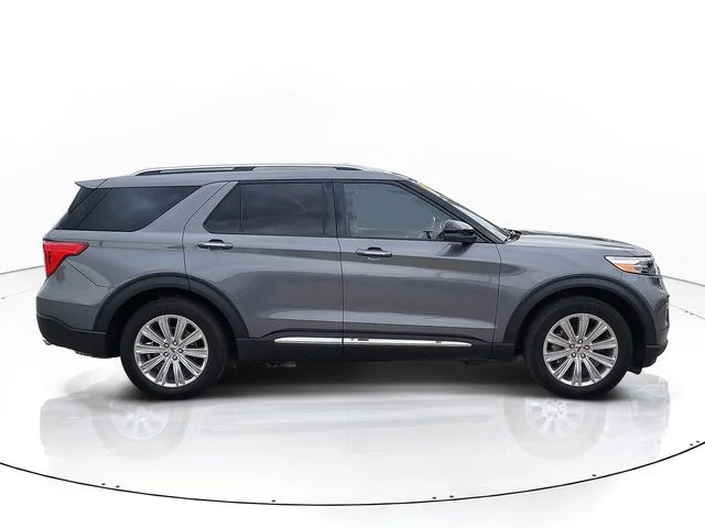 Used 2024 Gray Ford Limited image 4