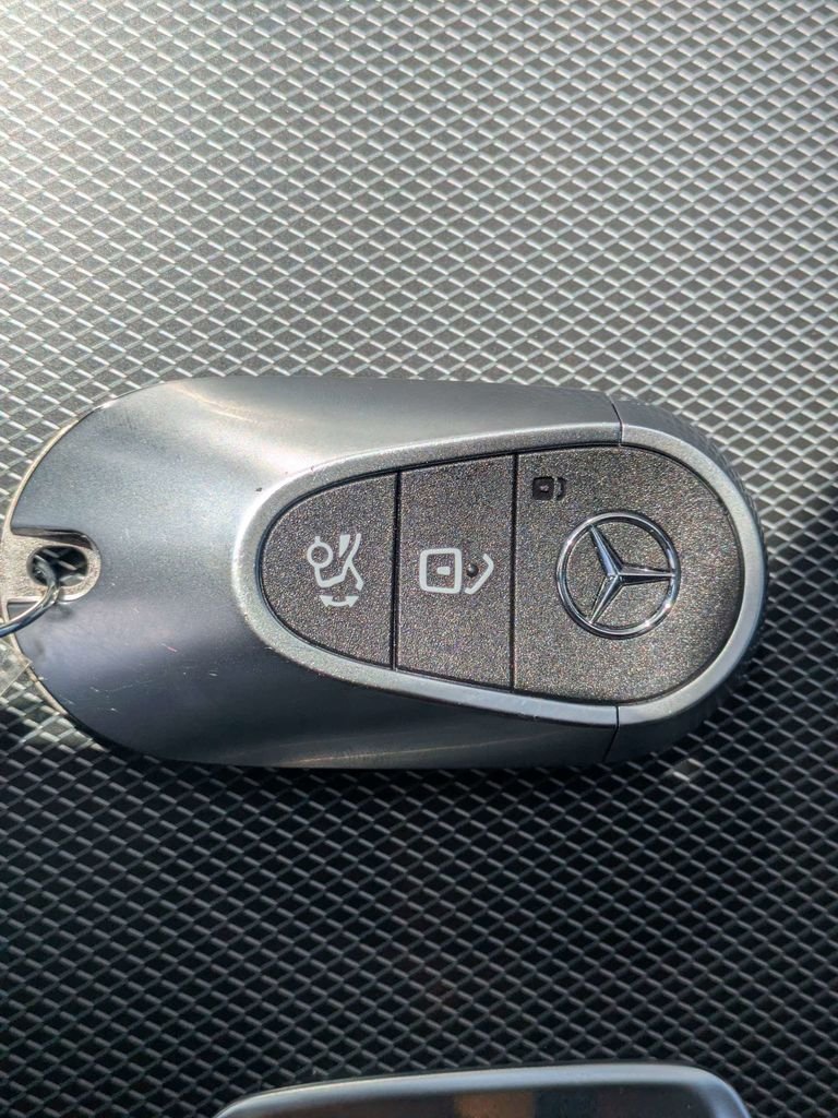 2024 Mercedes-Benz C-Class Sedan C 300 - Photo 32