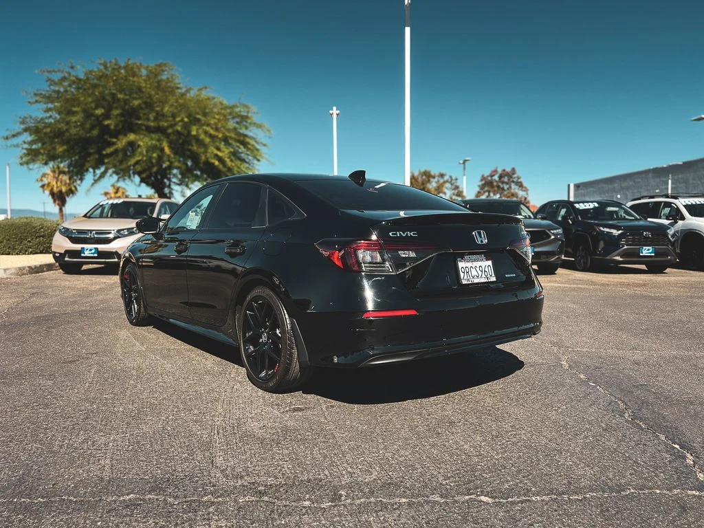 2025 Honda Civic Sport - Photo 6