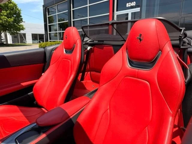 Certified Used 2020 Grigio Silverstone Ferrari Base image 18
