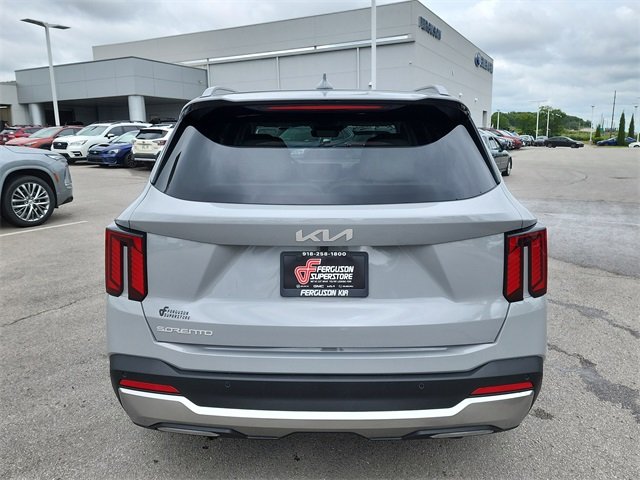 2026 Kia Sorento SX photo 3