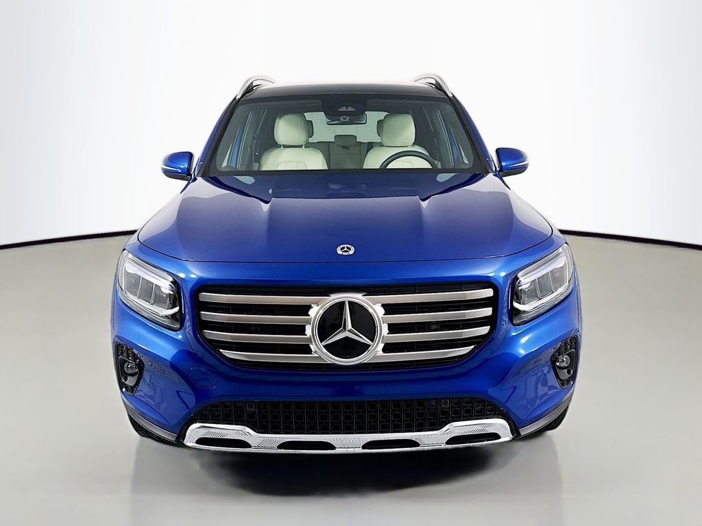 Used 2025 Blue Mercedes-Benz GLB 250 image 6
