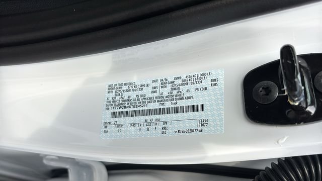 New 2026 Oxford White Ford XL image 36
