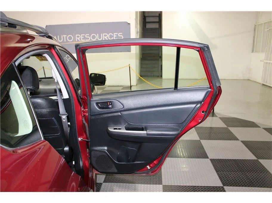 Used 2015 Venetian Red Pearl Subaru 2.0i Sport Limited image 22