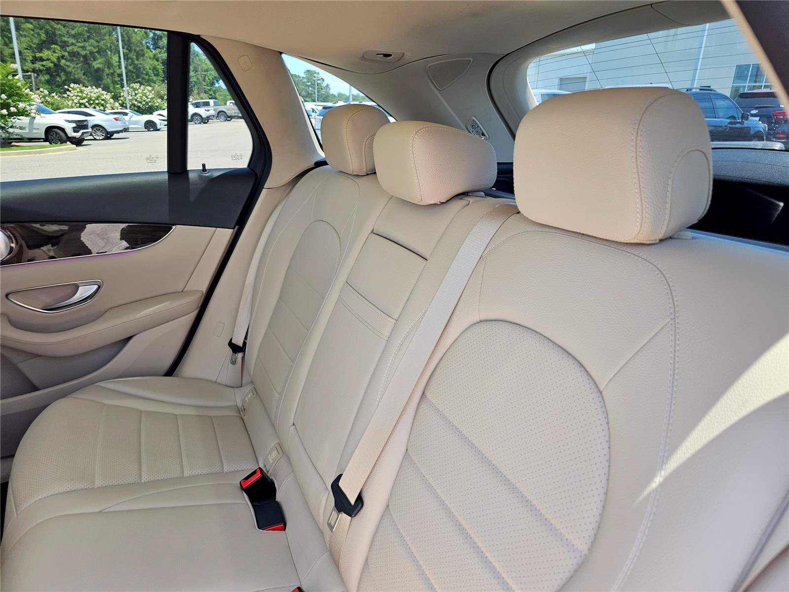 2020 Mercedes-Benz GLC GLC300 - Photo 31