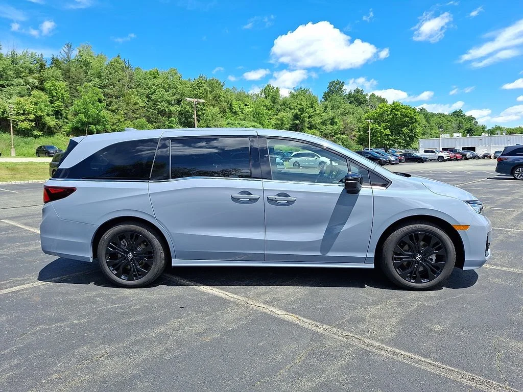 2026 Honda Odyssey Sport L - Photo 7
