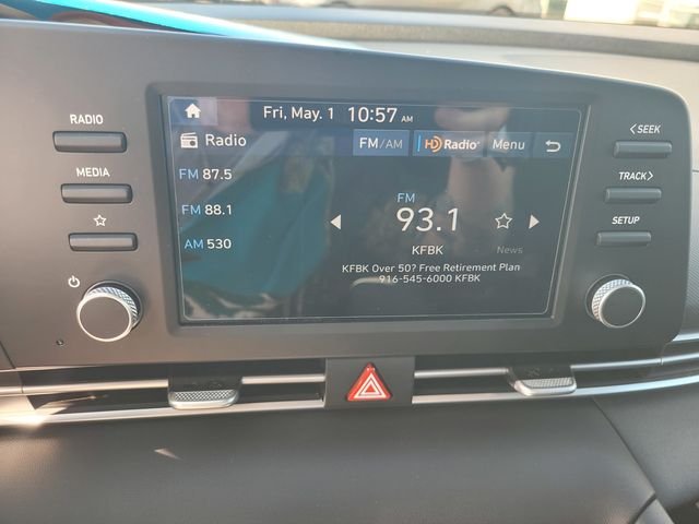 Used 2025 Gray Hyundai SE image 23