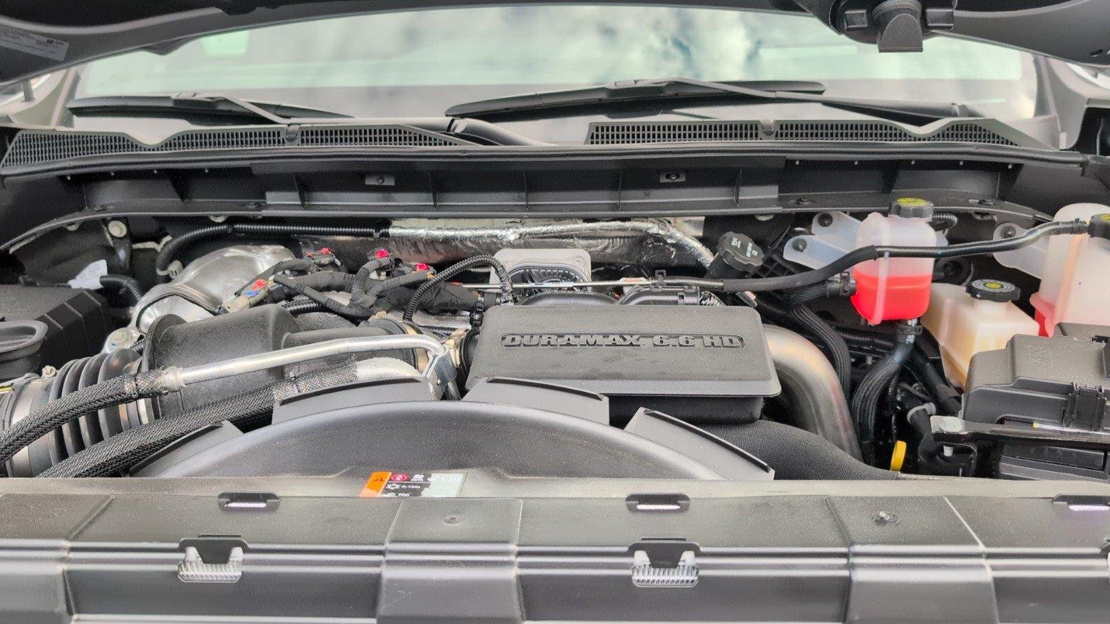 New 2026 Sterling Metallic GMC AT4 image 15