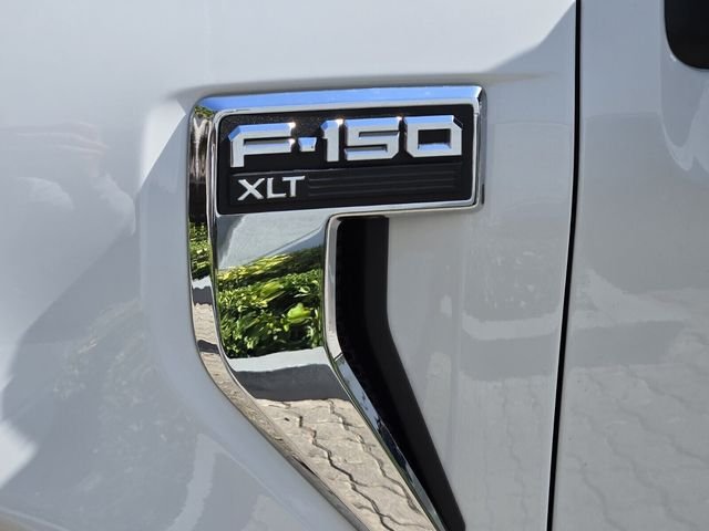 Used 2022 White Ford XLT image 12