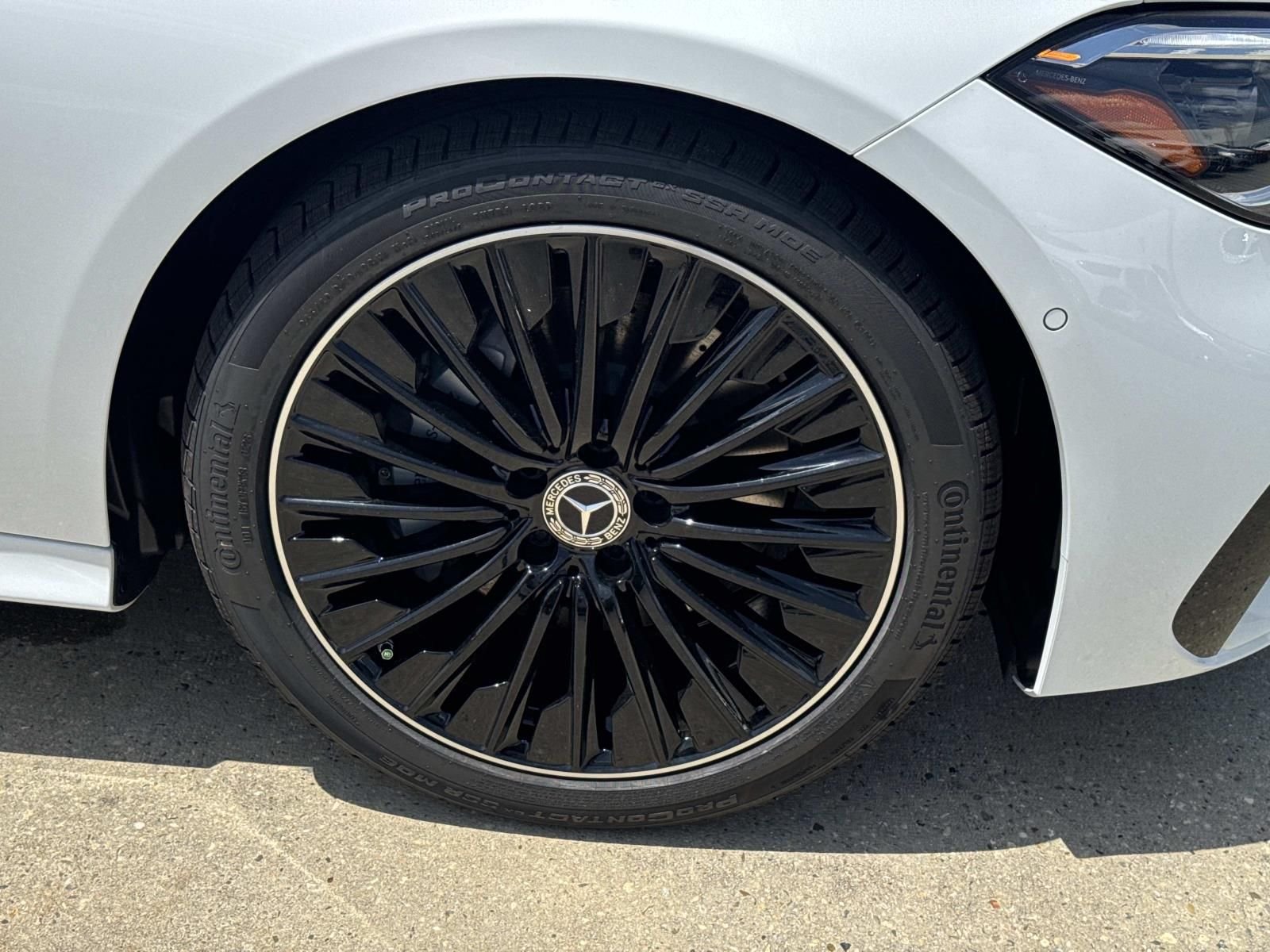 New 2026 White Mercedes-Benz CLE 300 image 3