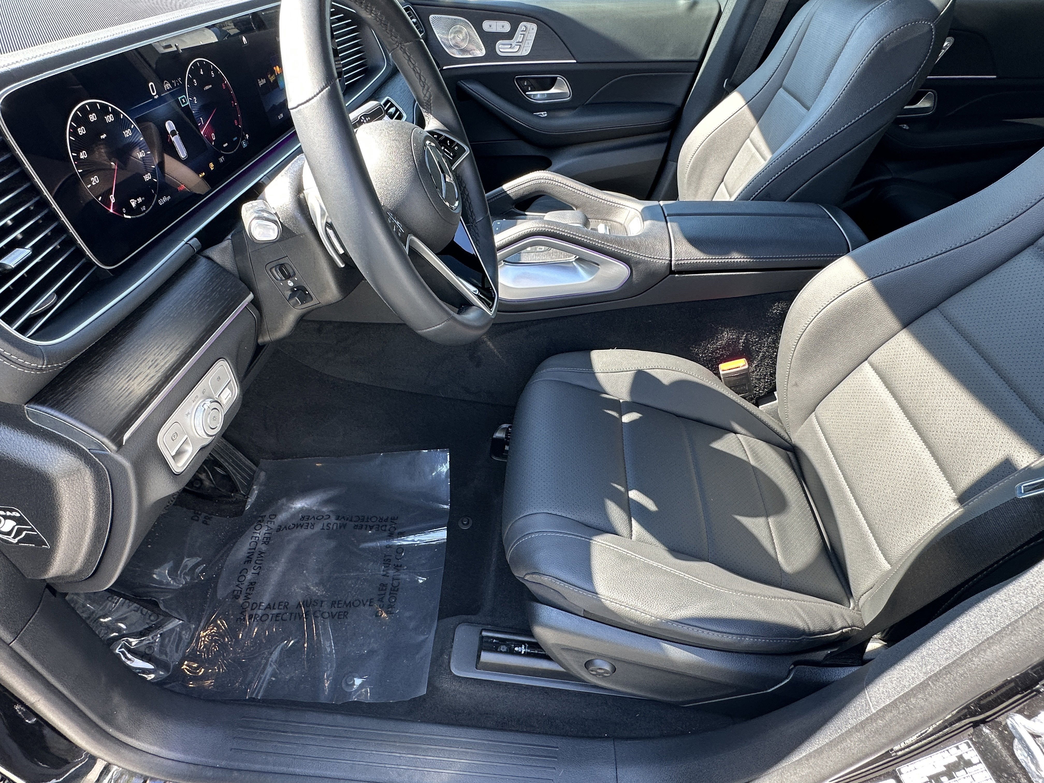 Certified Used 2025 Black Mercedes-Benz GLS 450 image 10