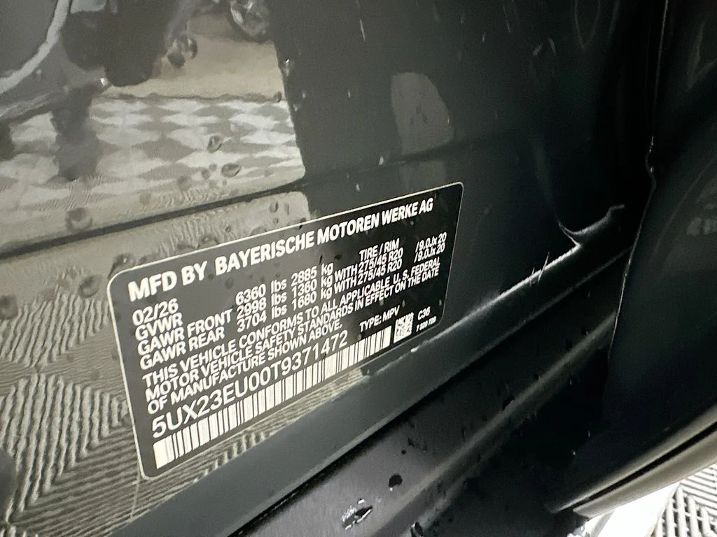 New 2026 Gray Metallic BMW xDrive40i image 30