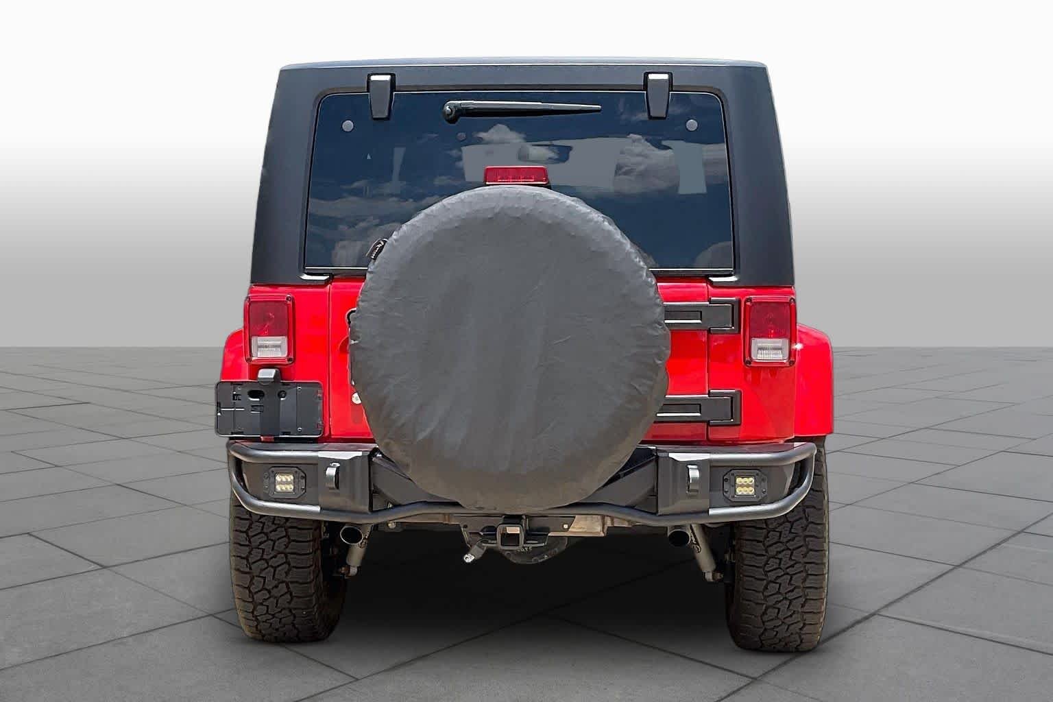 Used 2018 Firecracker Red Clearcoat Jeep Sahara image 5