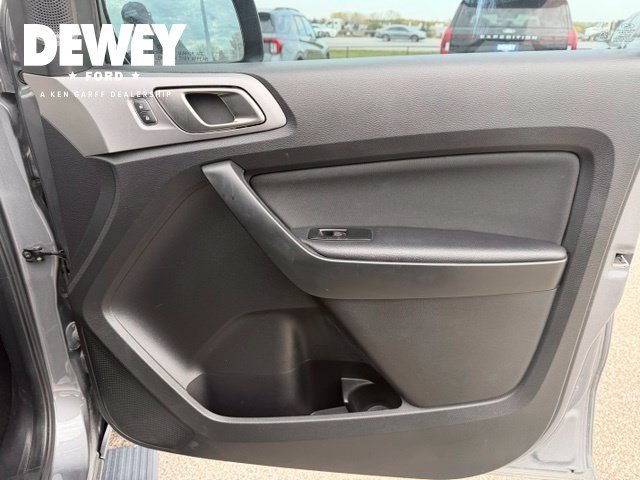 Used 2021 Gray Metallic Ford XLT image 33
