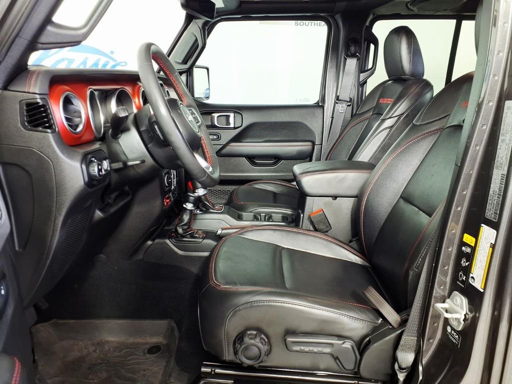 Used 2023 Gray Jeep Rubicon image 8