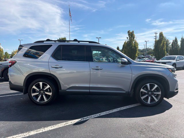 2023 Honda Pilot Touring - Photo 5
