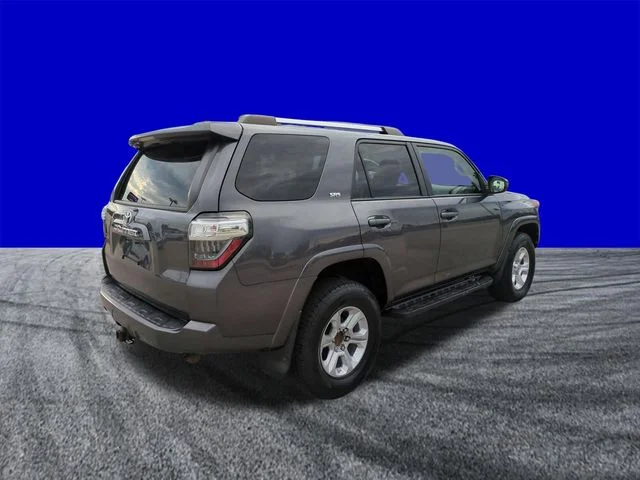 Certified Used 2021 Magnetic Gray Metallic Toyota SR5 image 4