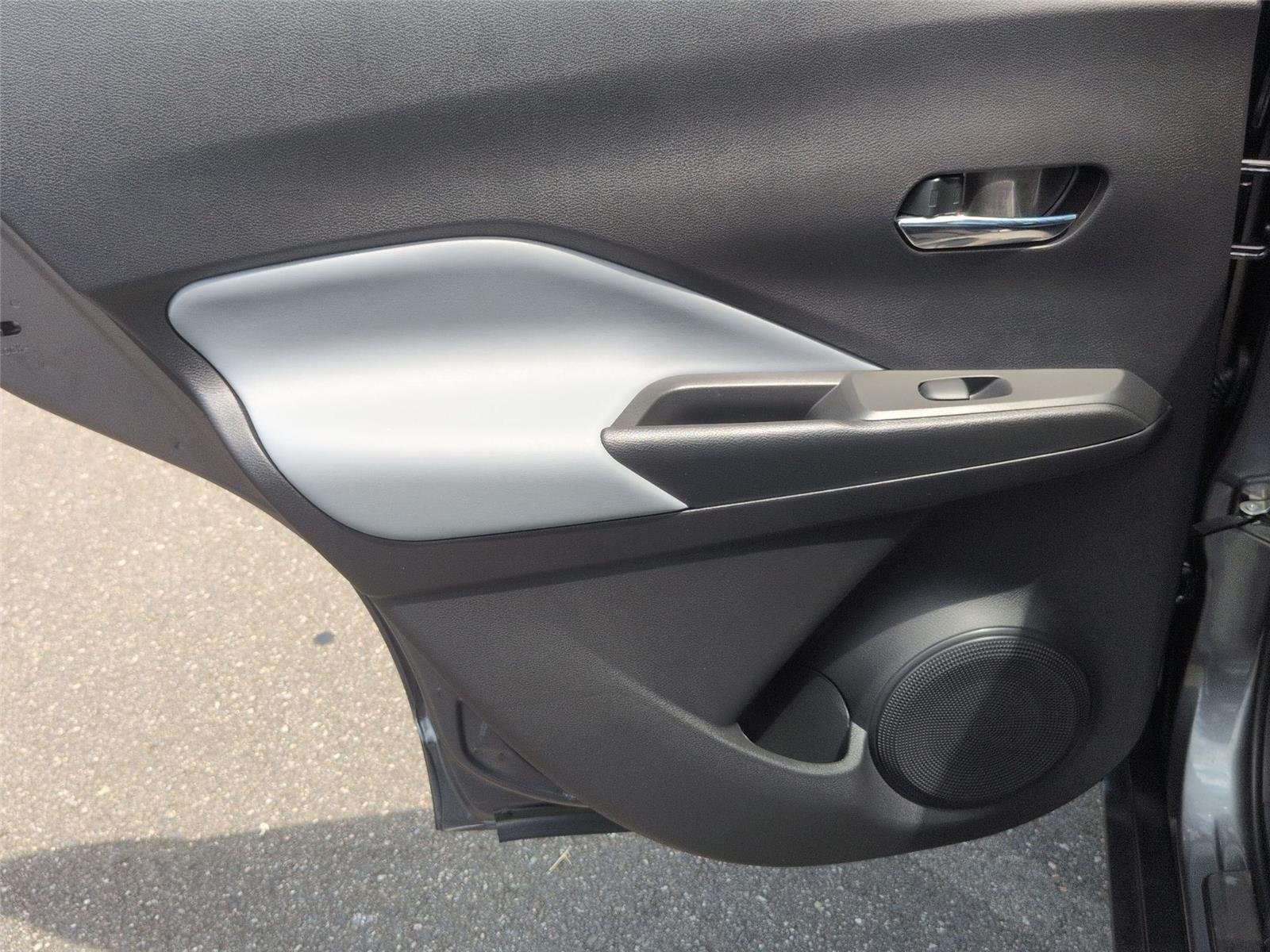 Used 2024 Gun Metallic Nissan SR image 31