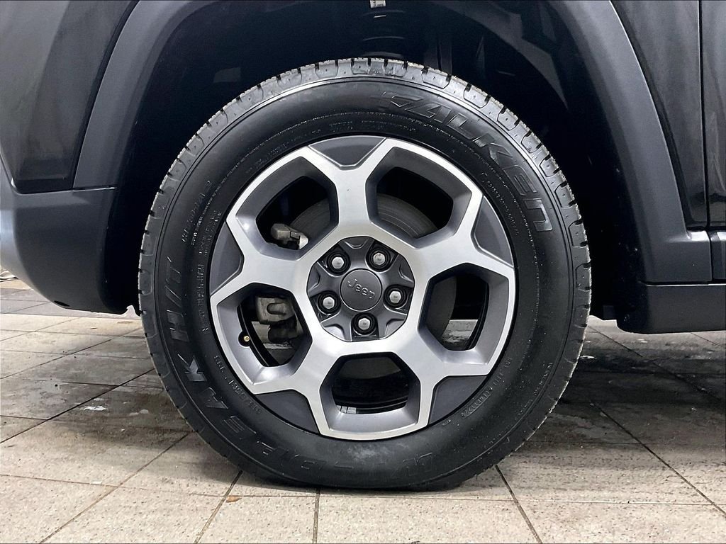 Used 2022 Black Jeep Trailhawk image 7