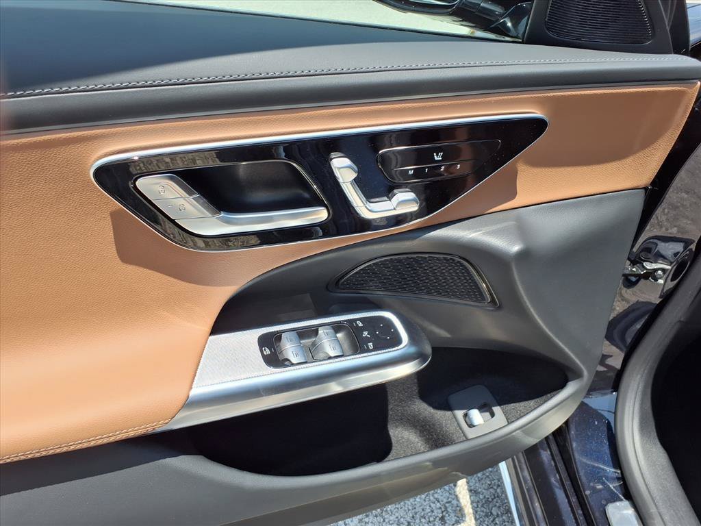 New 2026  Mercedes-Benz E350 image 13