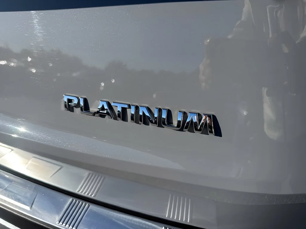 Used 2023 Gray Nissan Platinum image 32