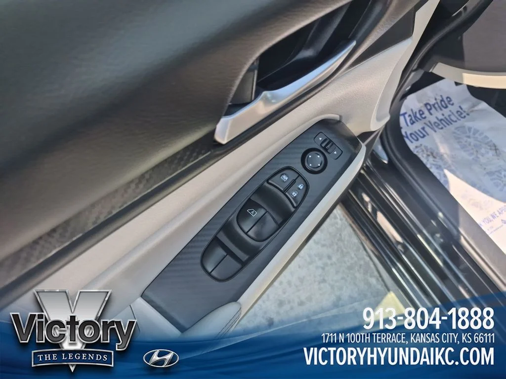 Used 2025 Black Nissan 2.5 SV image 11